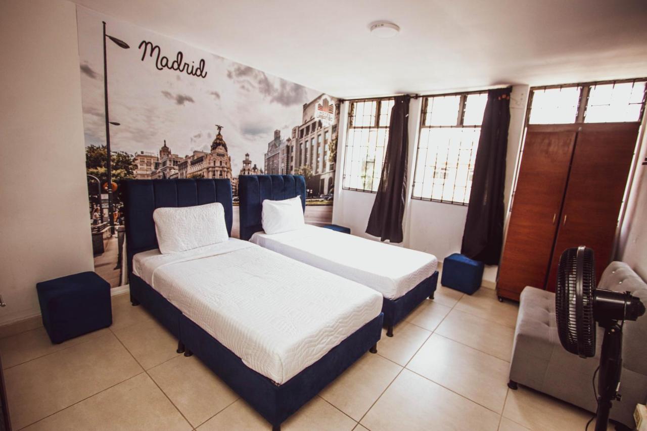Aw Hotel Urban 80 Medellín Eksteriør billede