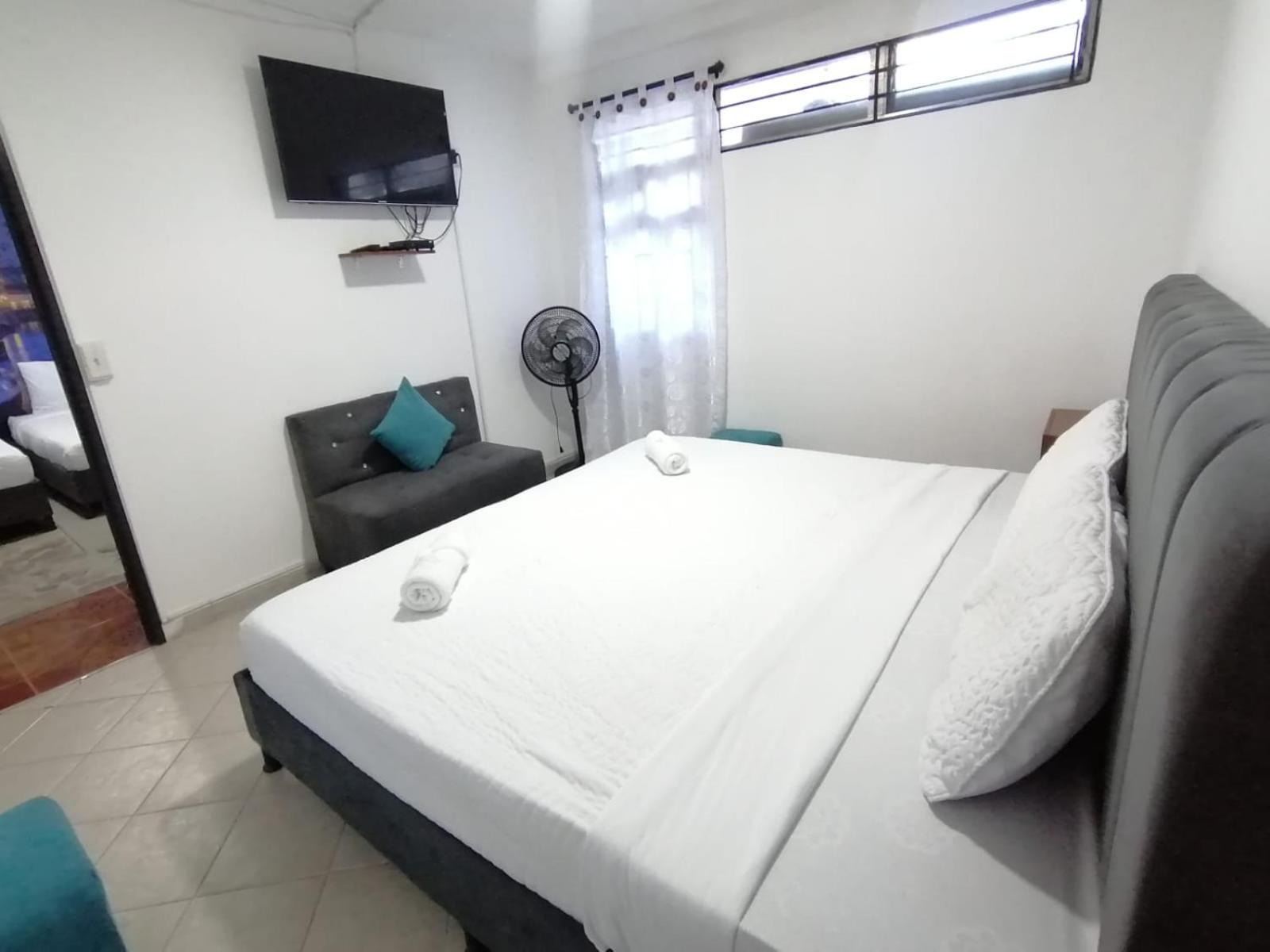 Aw Hotel Urban 80 Medellín Eksteriør billede